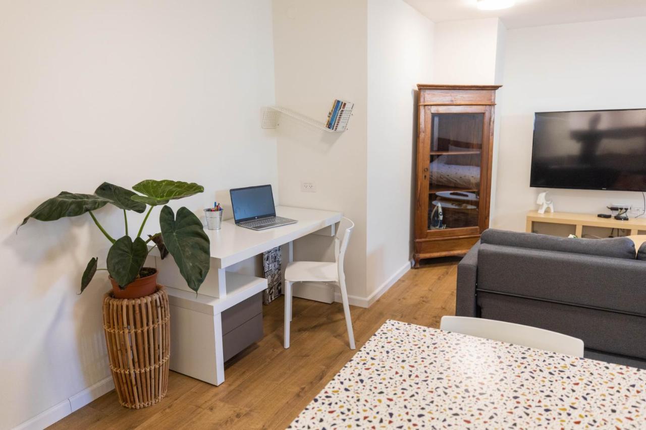 Sheba-Shik Apartment, Tel Hashomer שיבא-שיק, תל השומר,דירת סטודיו מקסימה! Ramat Gan Buitenkant foto